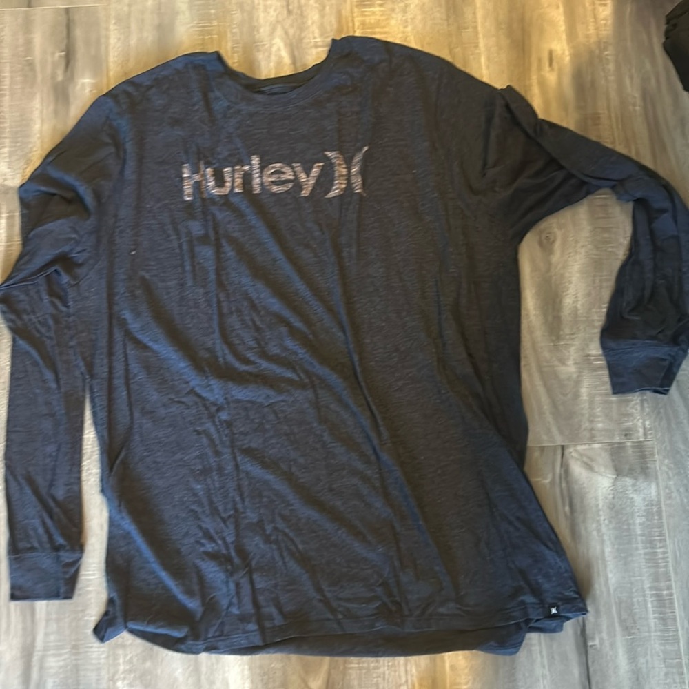 Long sleeve Hurley shirt